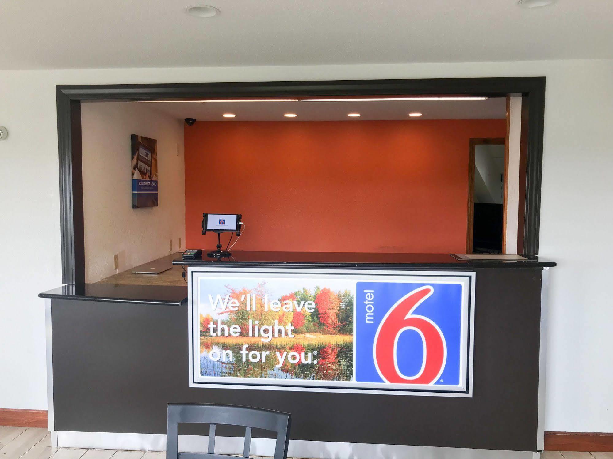 Motel 6-Holyoke, Ma ويستفيلد المظهر الخارجي الصورة
